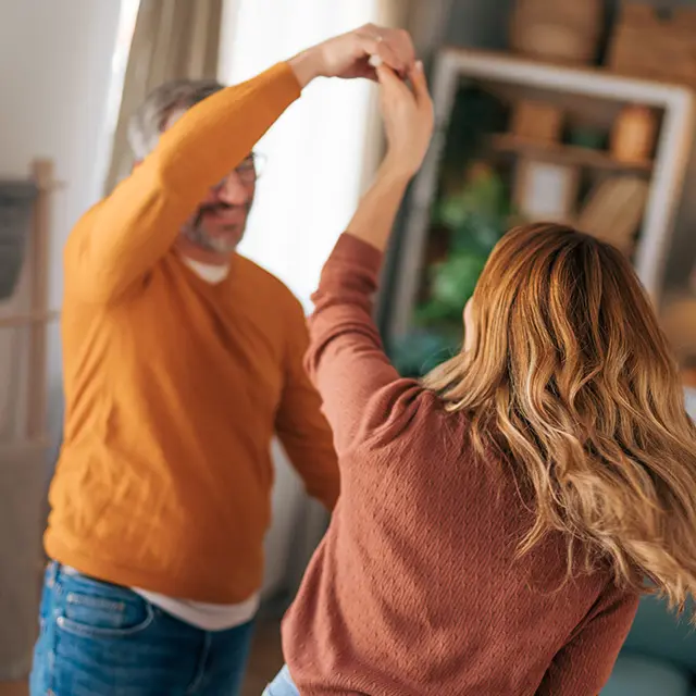 To personer som danser