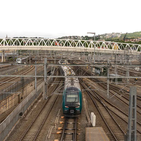 Tog som kjører i Oslo