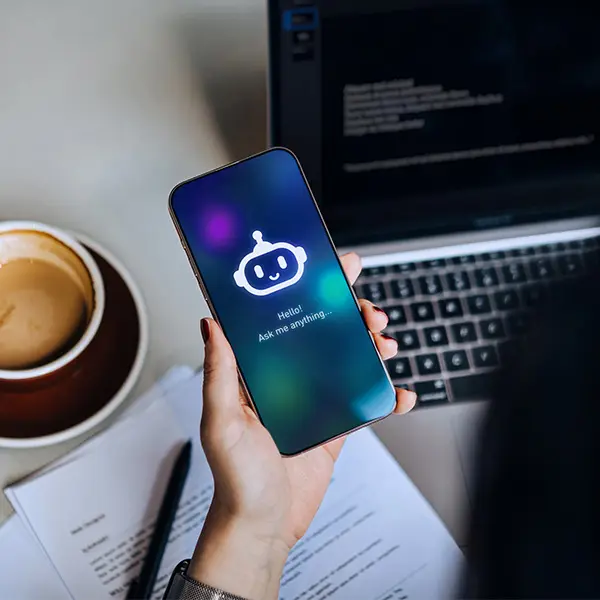 Person som bruker KI