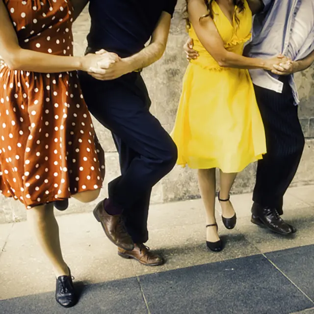 To par som danser swing