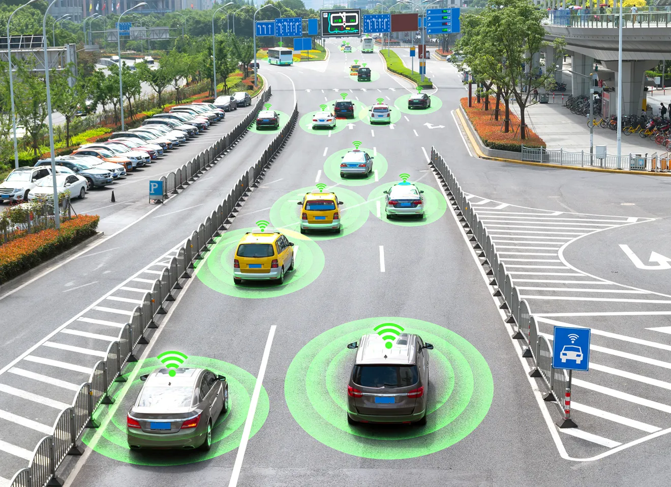 Illustrasjonsbilde av biler på motorvei med grønne lysring rundt seg for å vise autonomi
