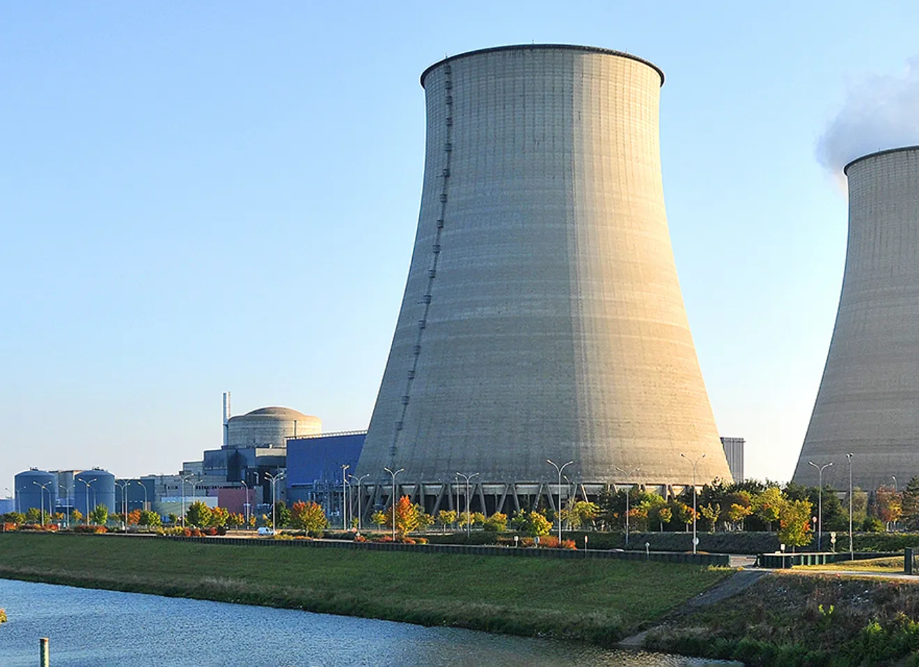 Pipene til et kjernekraftverk