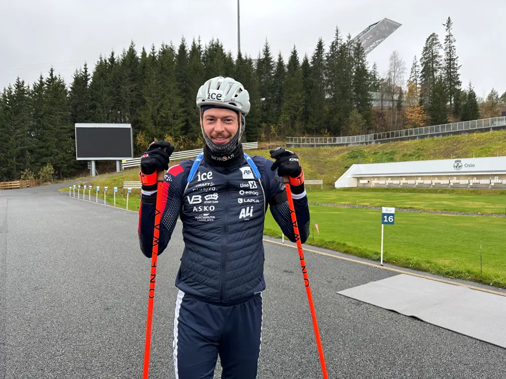Mann rulleski Holmenkollen