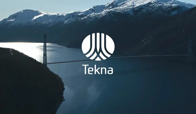 Tekna logo med en bro over en fjord i bakgrunn