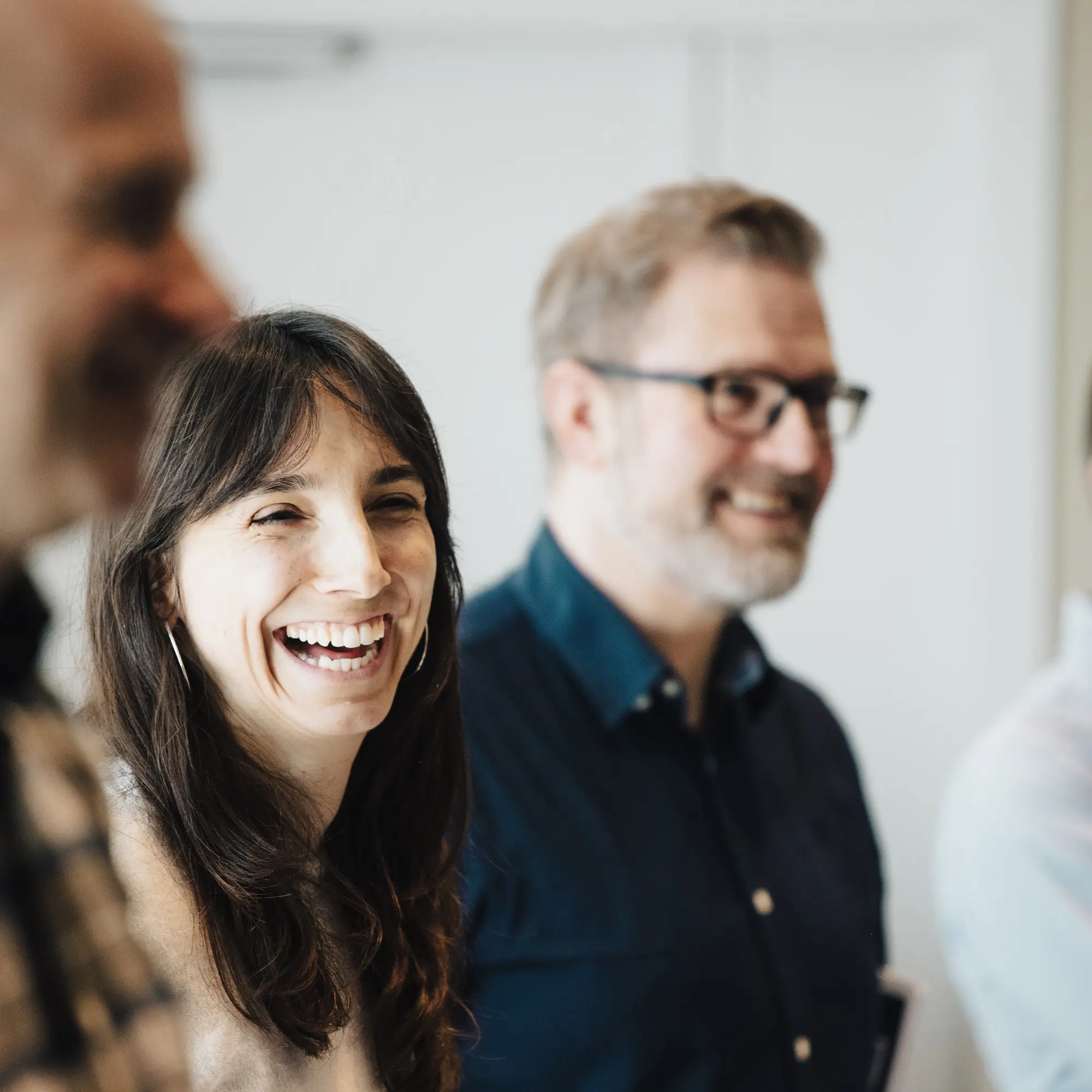 Mennesker som smiler