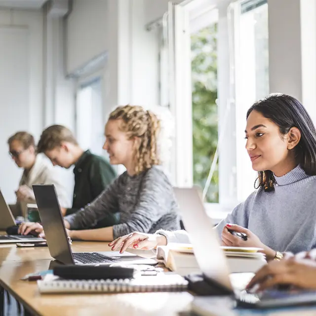 elever i et klasserom