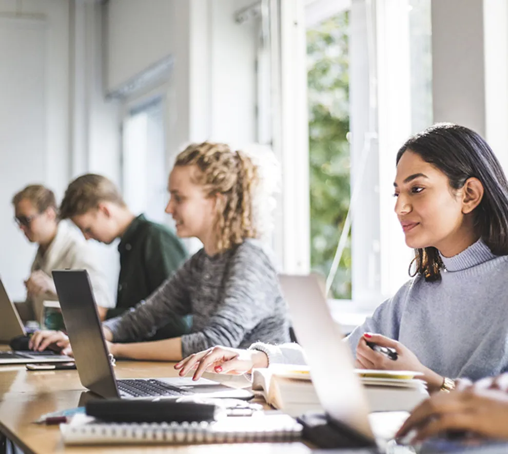 elever i et klasserom