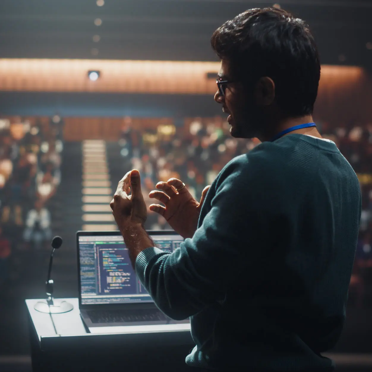 Person som holder presentasjon