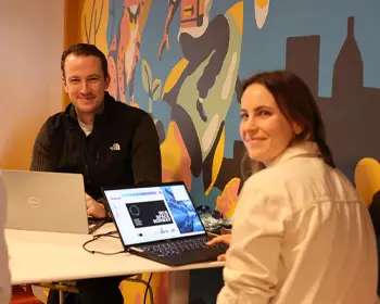 spacehackathon25_bilde2_350px.jpg