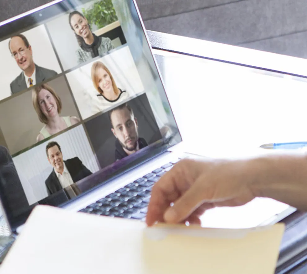 Person i et Teamsmøte