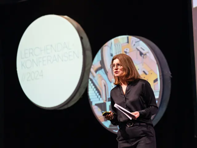 Bilde av Nina som taler på Lerchendal konferansen