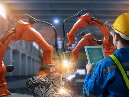 Roboter som jobber i industriproduksjon